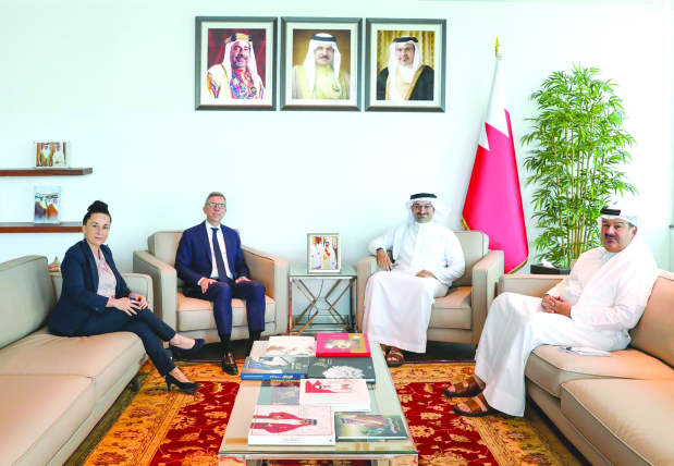 <p>Industry and Commerce Minister Abdulla bin Adel Fakhro received French Ambassador Eric Giraud-Telme. </p><p>The minister commended the strong Bahraini-French ties and steadily advancing relations between Bahrain and France, noting the continued expansion of co-operation across a range of sectors, particularly in trade and investment. </p><p>The meeting also discussed latest regional and international developments, the situation in the region, and issues of mutual interest.</p>